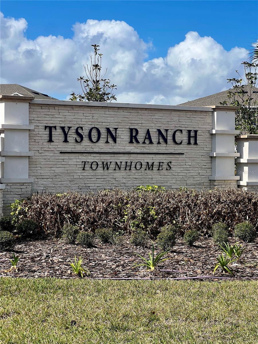 TYSON RANCH TWNHMS - Residential