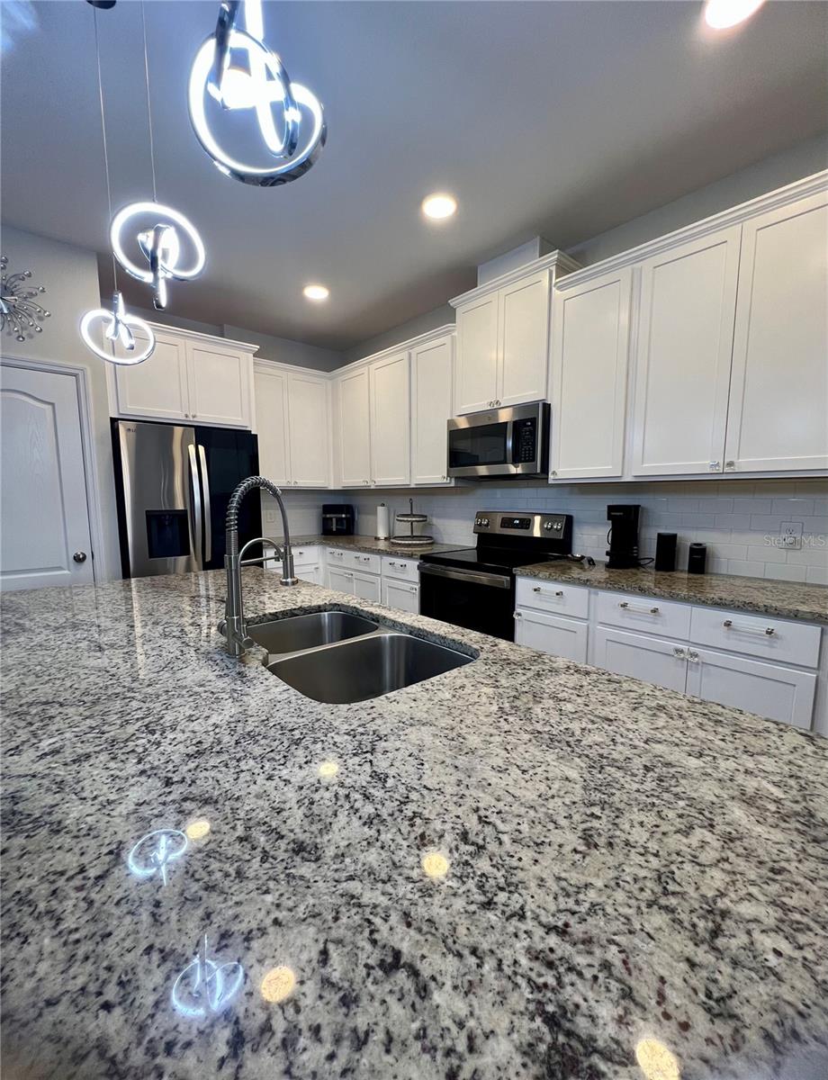 TYSON RANCH TWNHMS - Residential