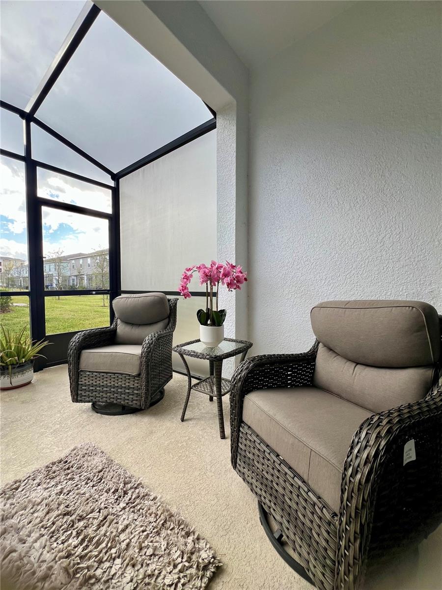 TYSON RANCH TWNHMS - Residential