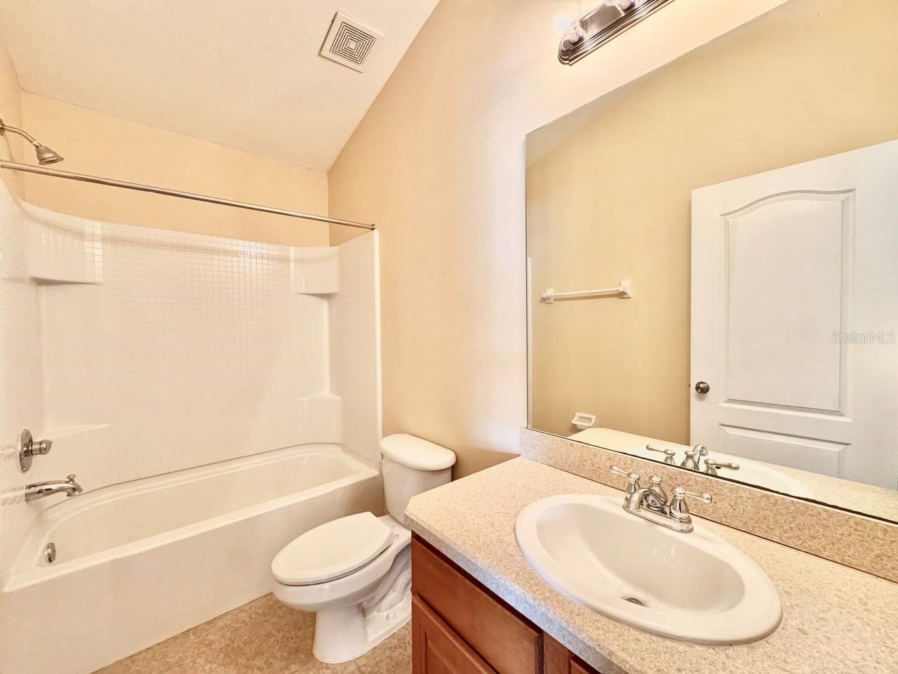 SCHOONER COVE A CONDO PH 44 - Residential Lease