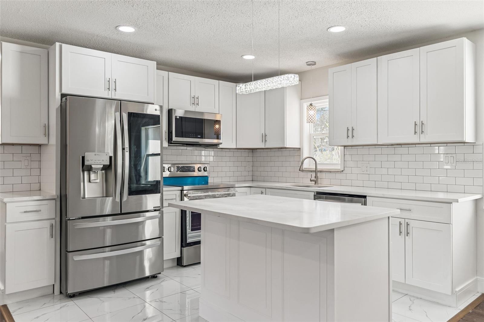 CEDAR HIGHLAND UNIT 01 - Residential