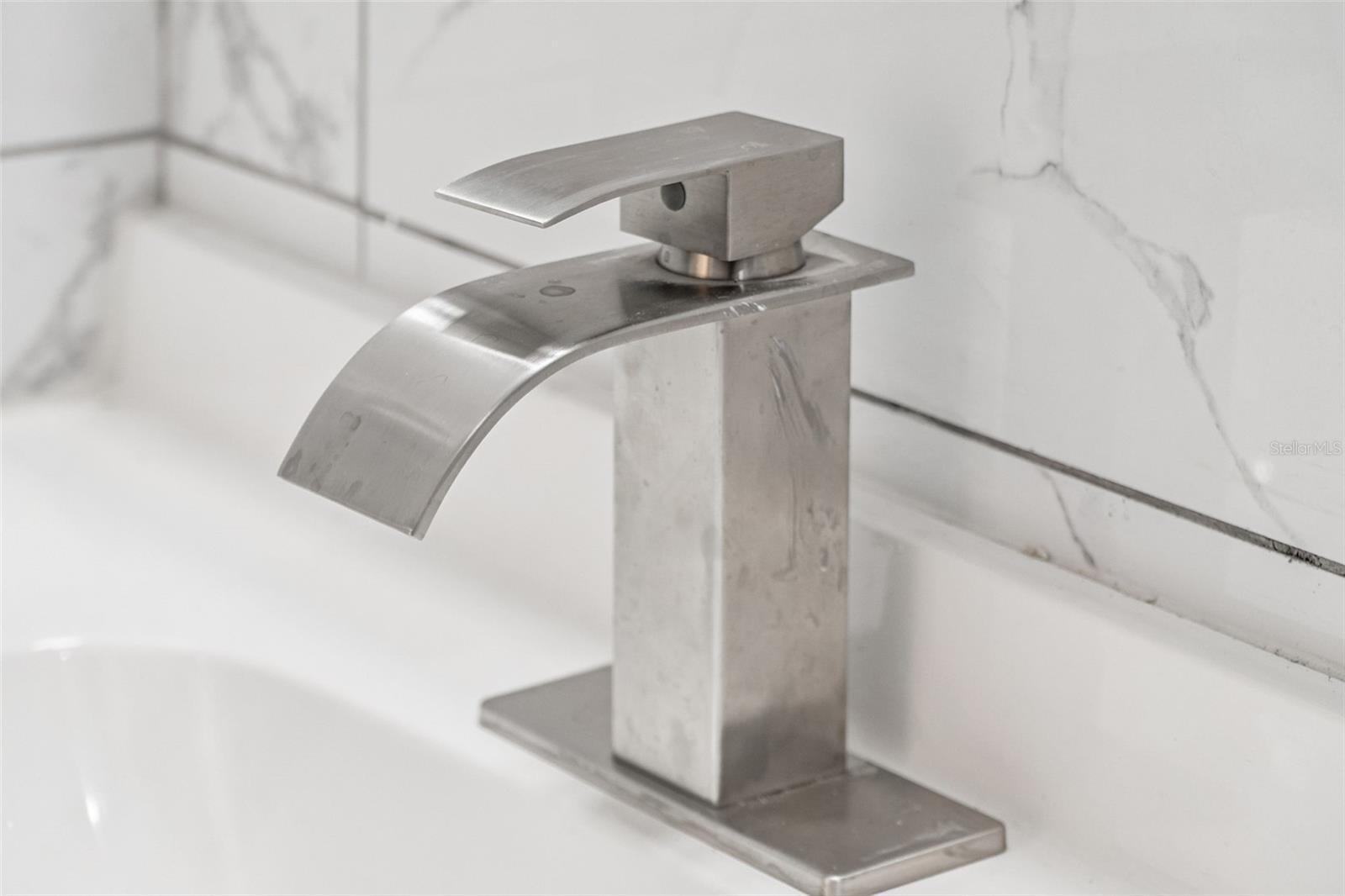 CEDAR HIGHLAND UNIT 01 - Residential