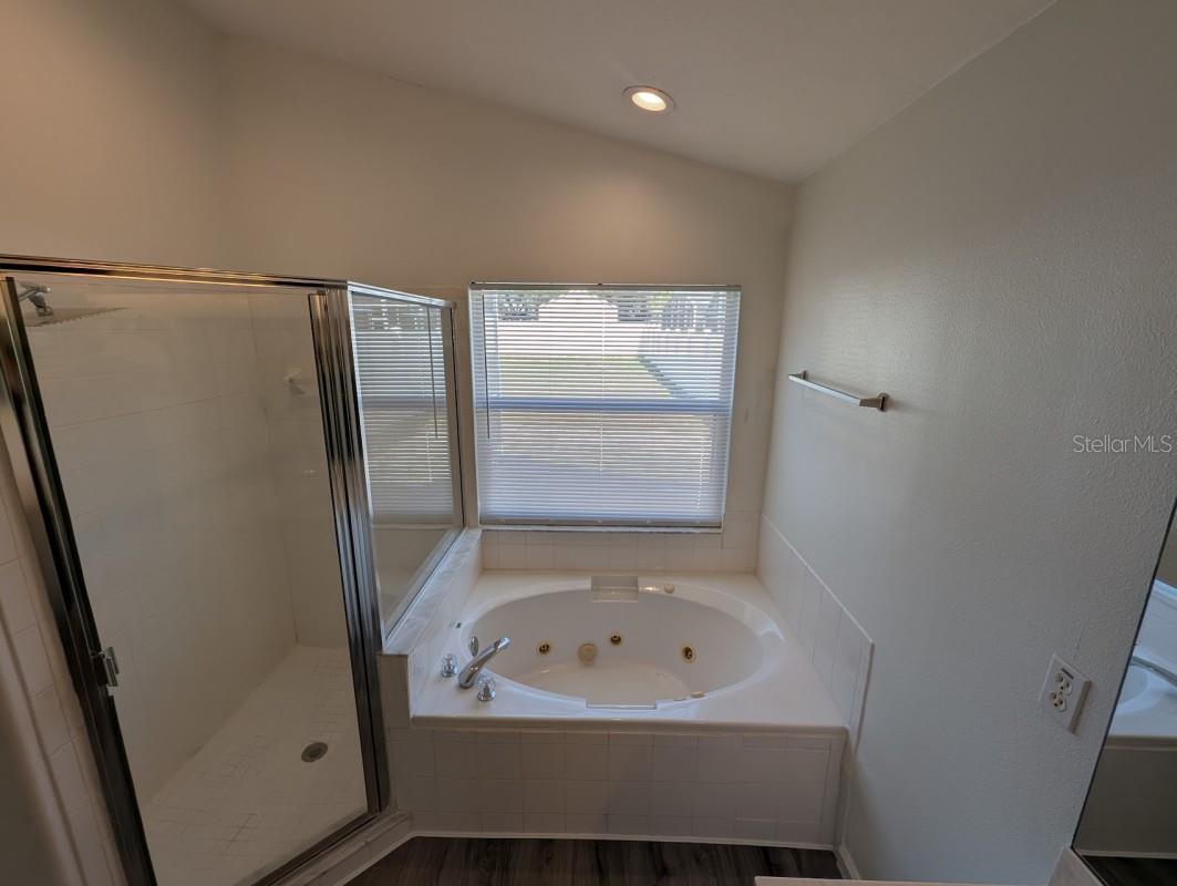 WESTON HILLS SUB - Residential