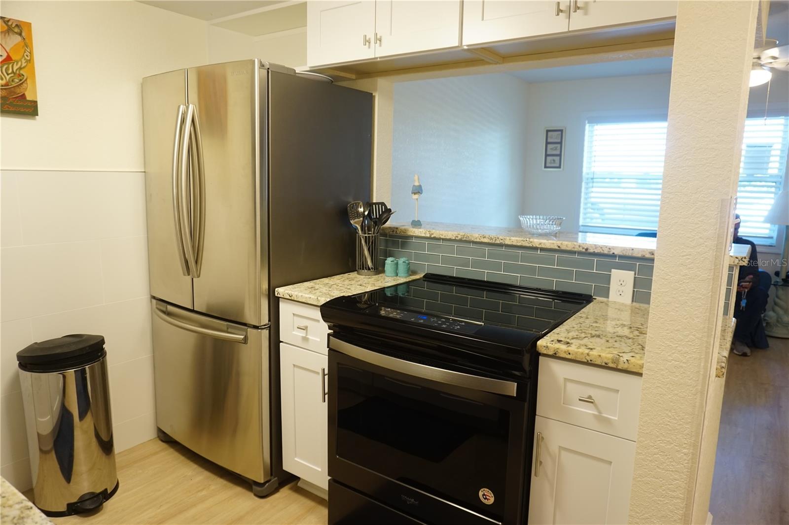 WESTWIND CONDO APTS - Residential Lease