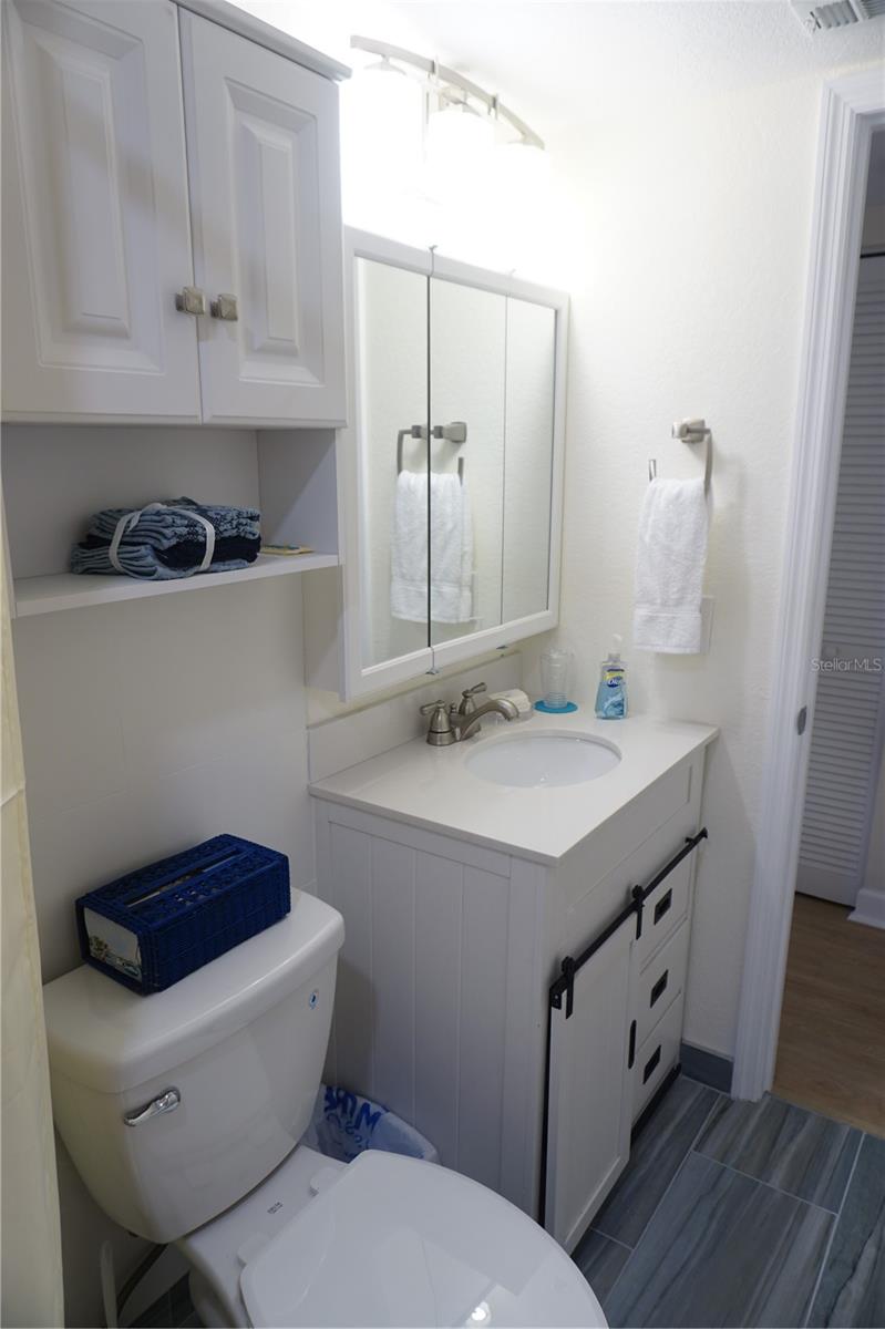 WESTWIND CONDO APTS - Residential Lease