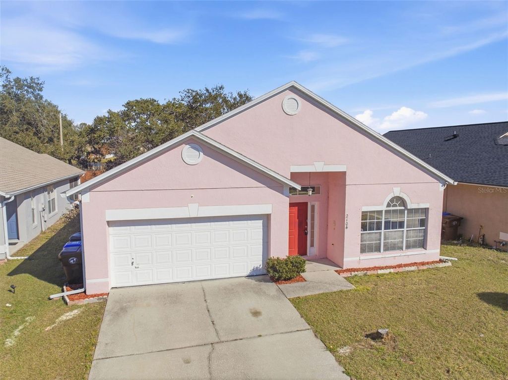 Photo of 2104 Mallard Creek Circle, Kissimmee, FL 34743 (MLS # V4947581)