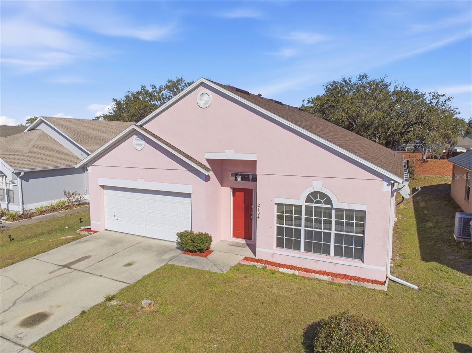 2104 MALLARD CREEK CIRCLE