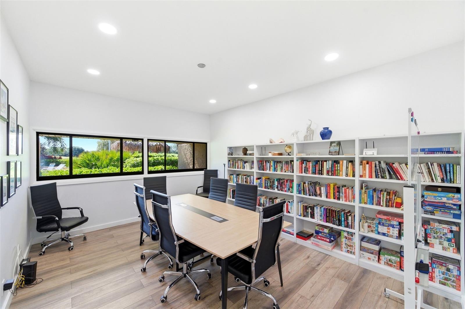 COVE CAY 26-16 VILLAGE I - Residential