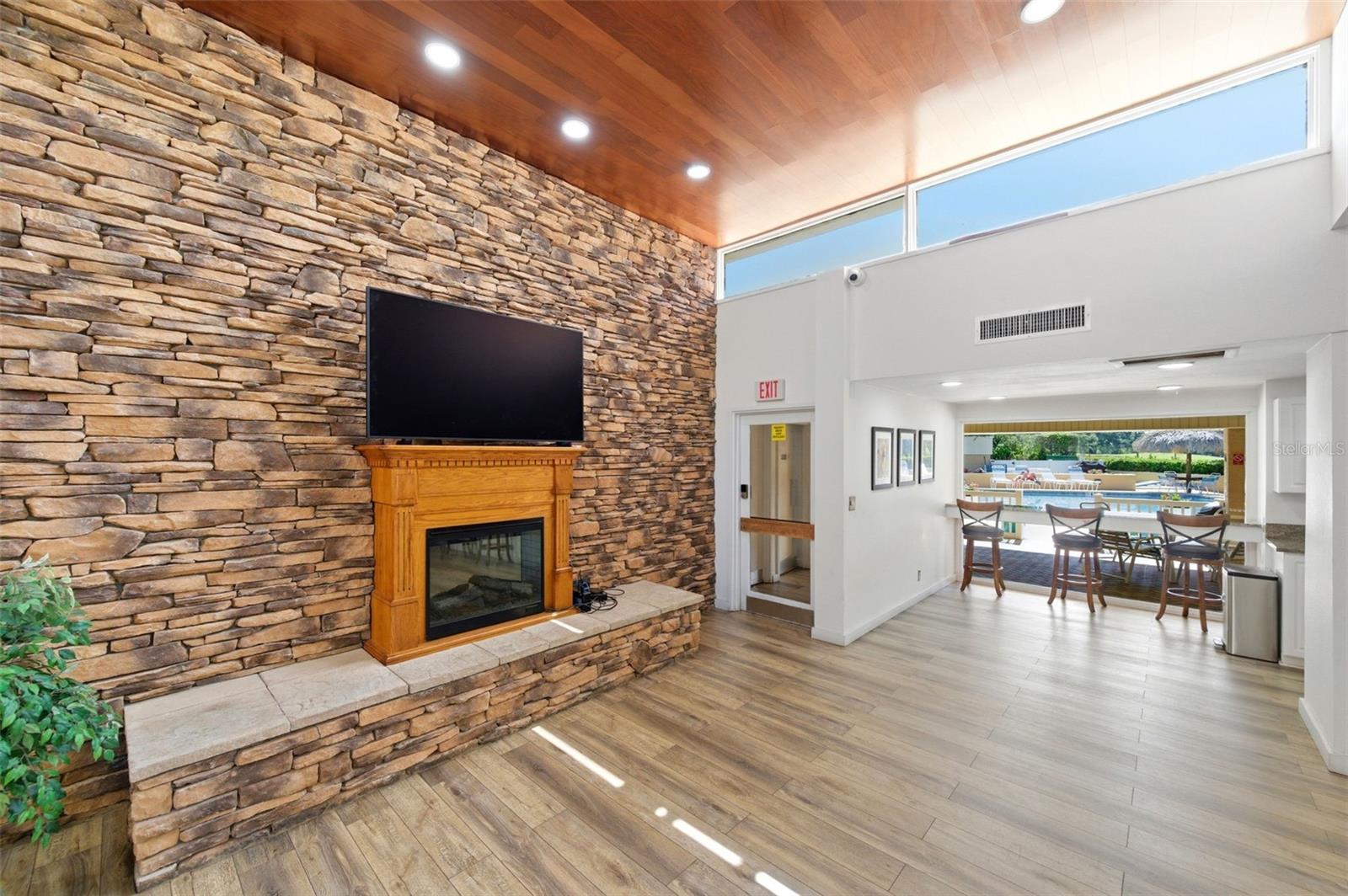 COVE CAY 26-16 VILLAGE I - Residential