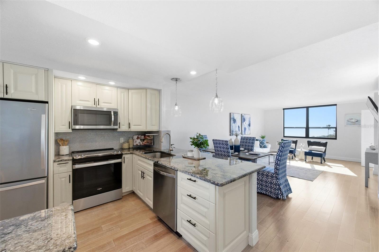 COVE CAY 26-16 VILLAGE I - Residential