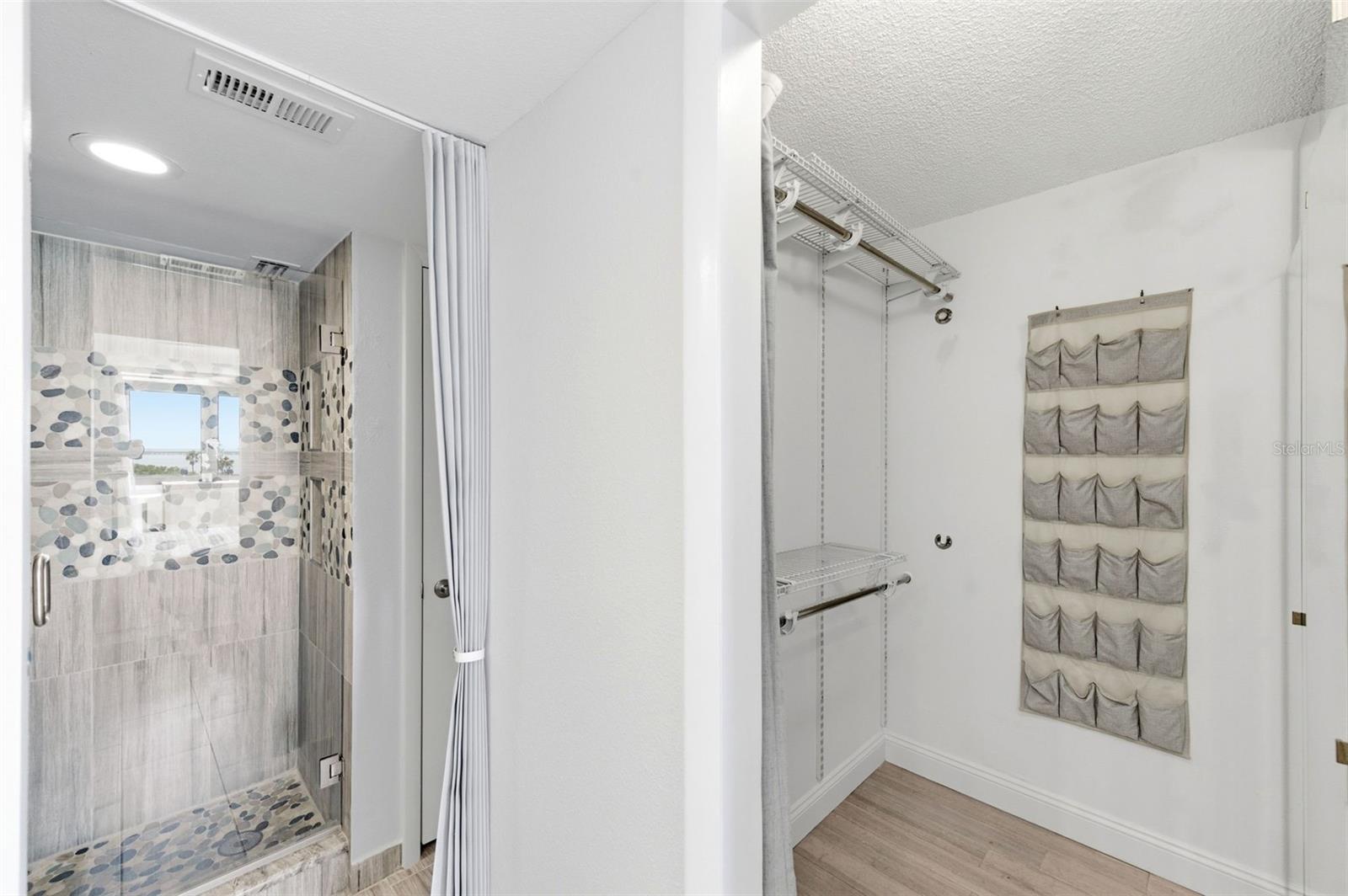 COVE CAY 26-16 VILLAGE I - Residential