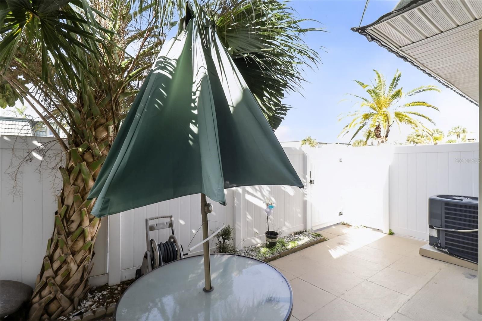 FOUNTAIN SQUARE CONDO - Residential