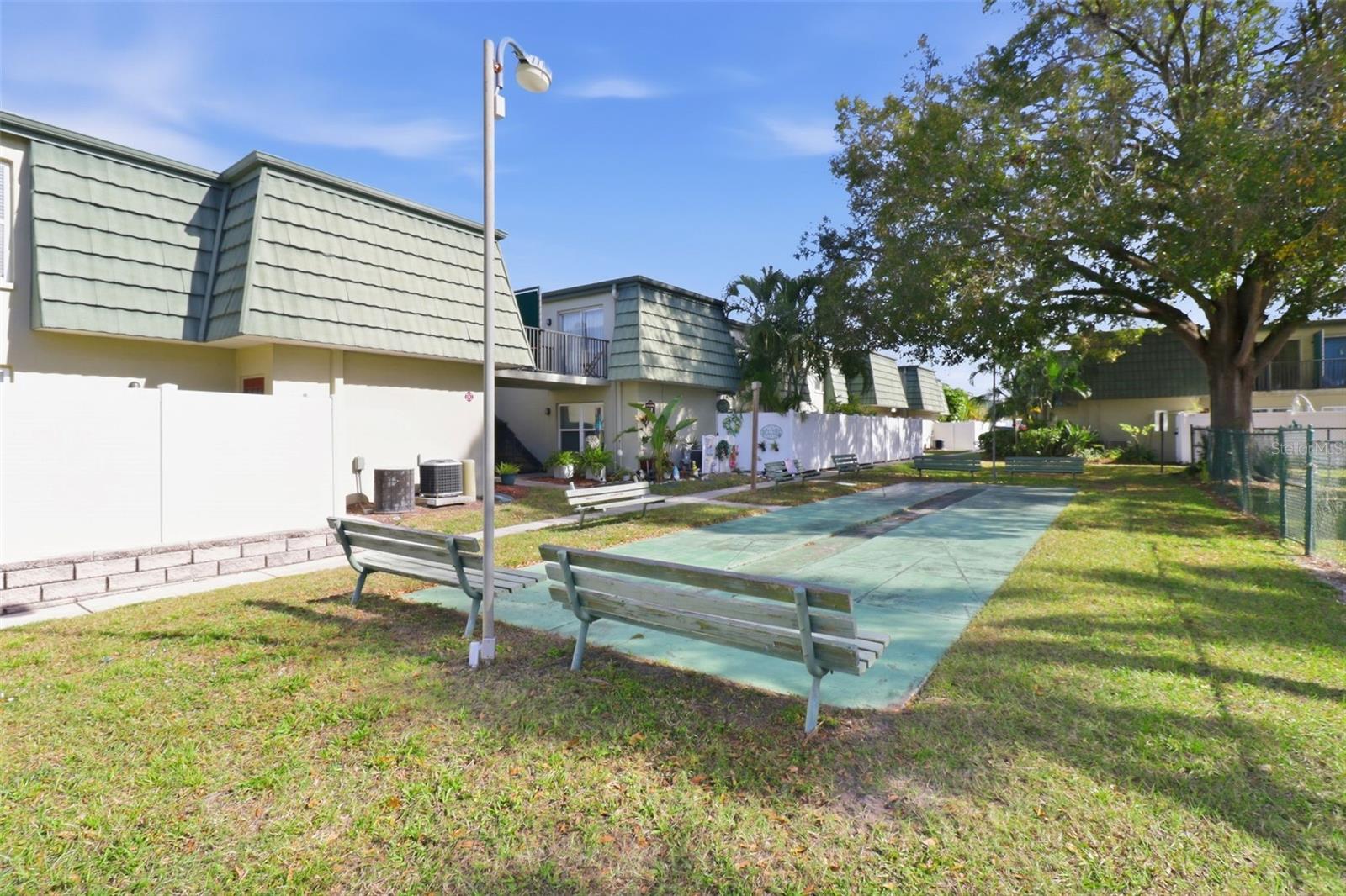 FOUNTAIN SQUARE CONDO - Residential