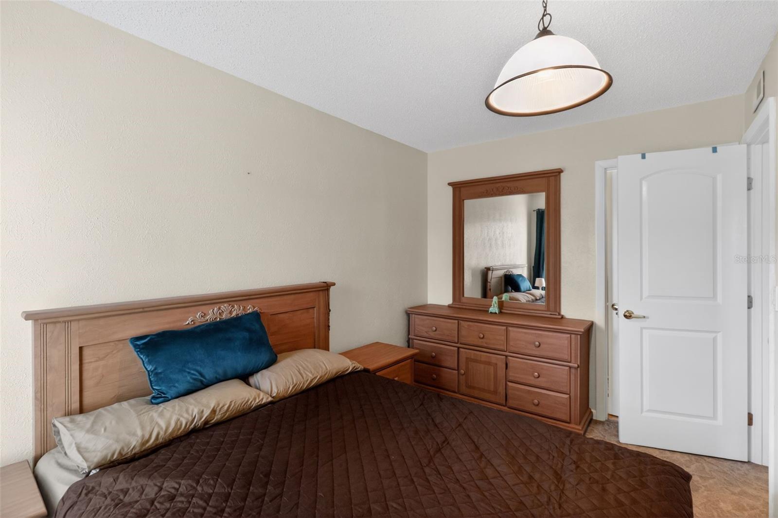 FOUNTAIN SQUARE CONDO - Residential