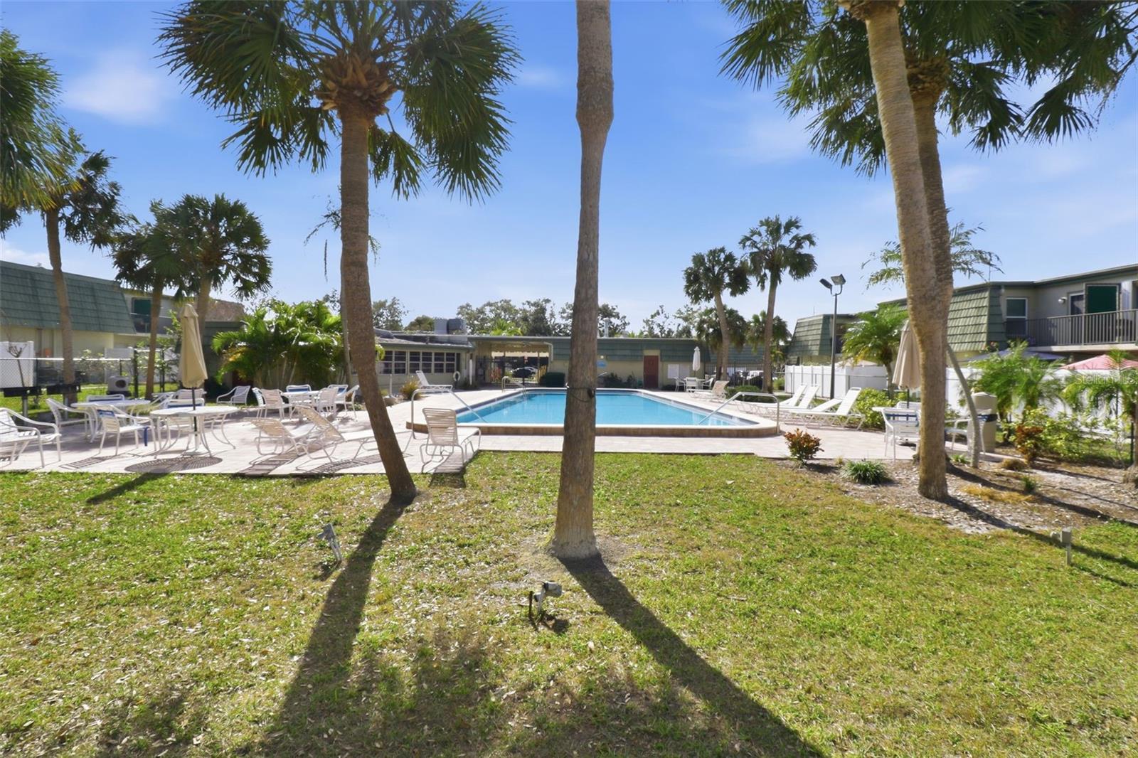 FOUNTAIN SQUARE CONDO - Residential