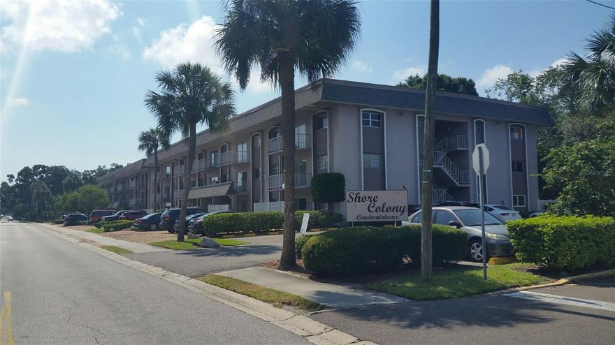 Experience urban convenience in this beautifully maintained condo at 4606 W Gray Unit 110. This prime unit offers 2 bedrooms and 2 bathrooms, and a fantastic location close to WestShore Plaza, restaurants, and downtown Tampa. Enjoy maintenance-free living in a highly sought-after area. 
All special assessments have been paid in full in advance. Seller Financing @ 6%