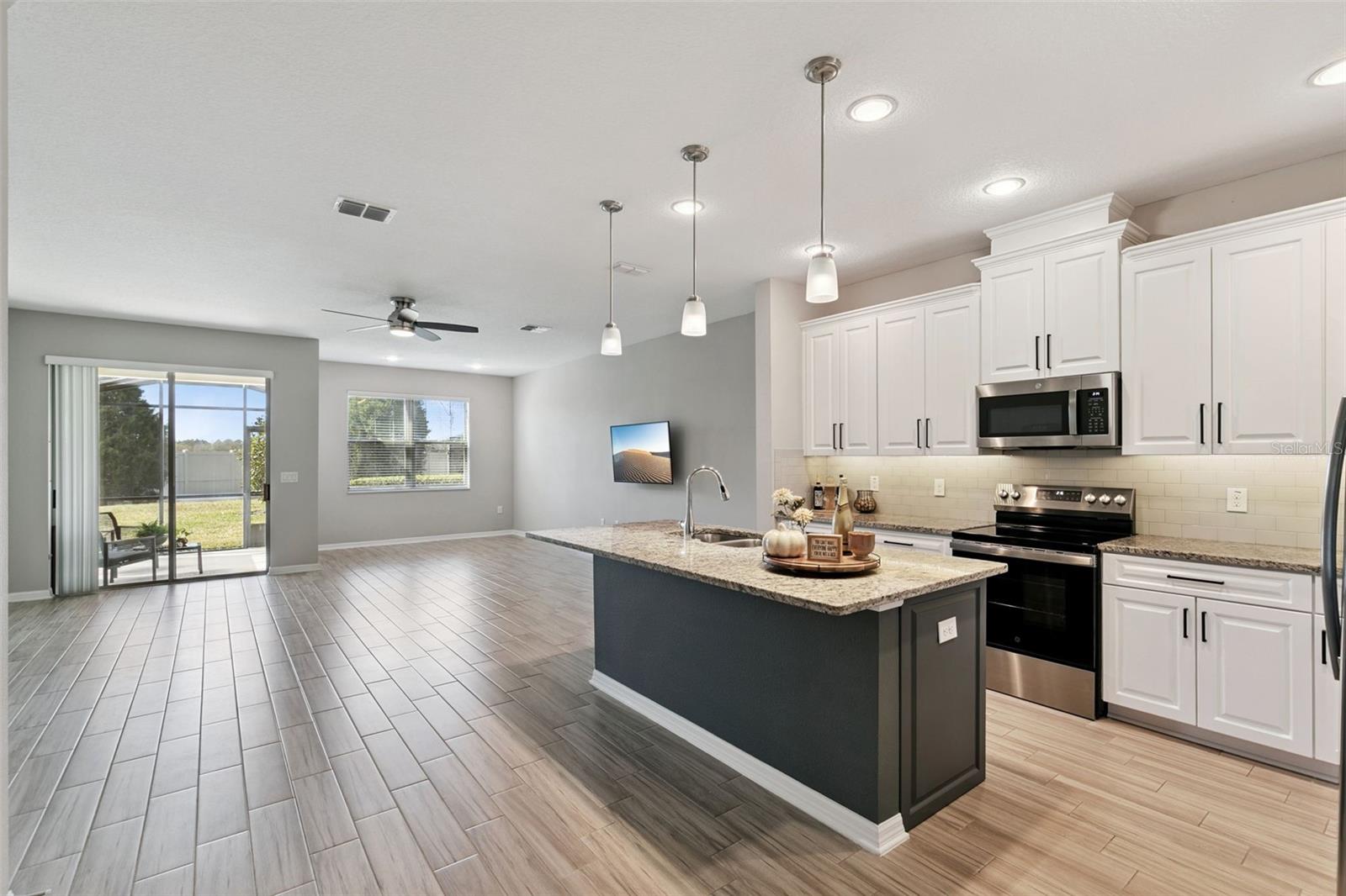 2936 ECON LANDING BOULEVARD