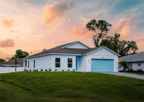 A home in PORT CHARLOTTE