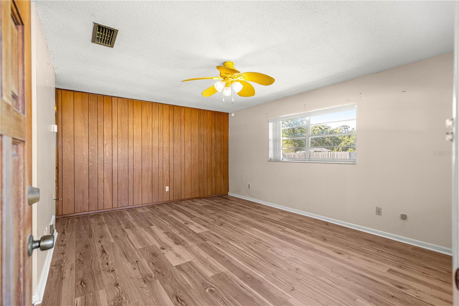 RIDGEWOOD PARK - Residential