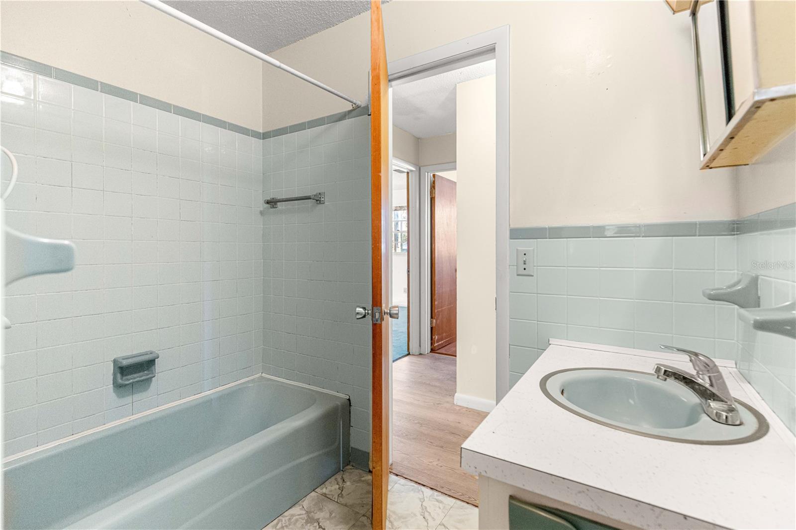 RIDGEWOOD PARK - Residential