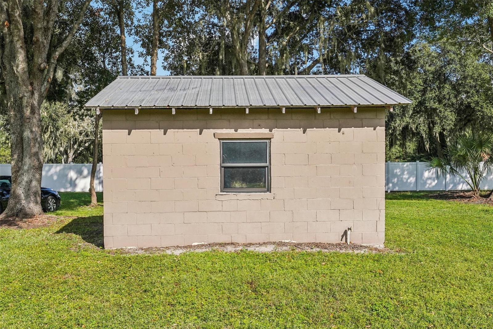 UNPLATTED - Residential