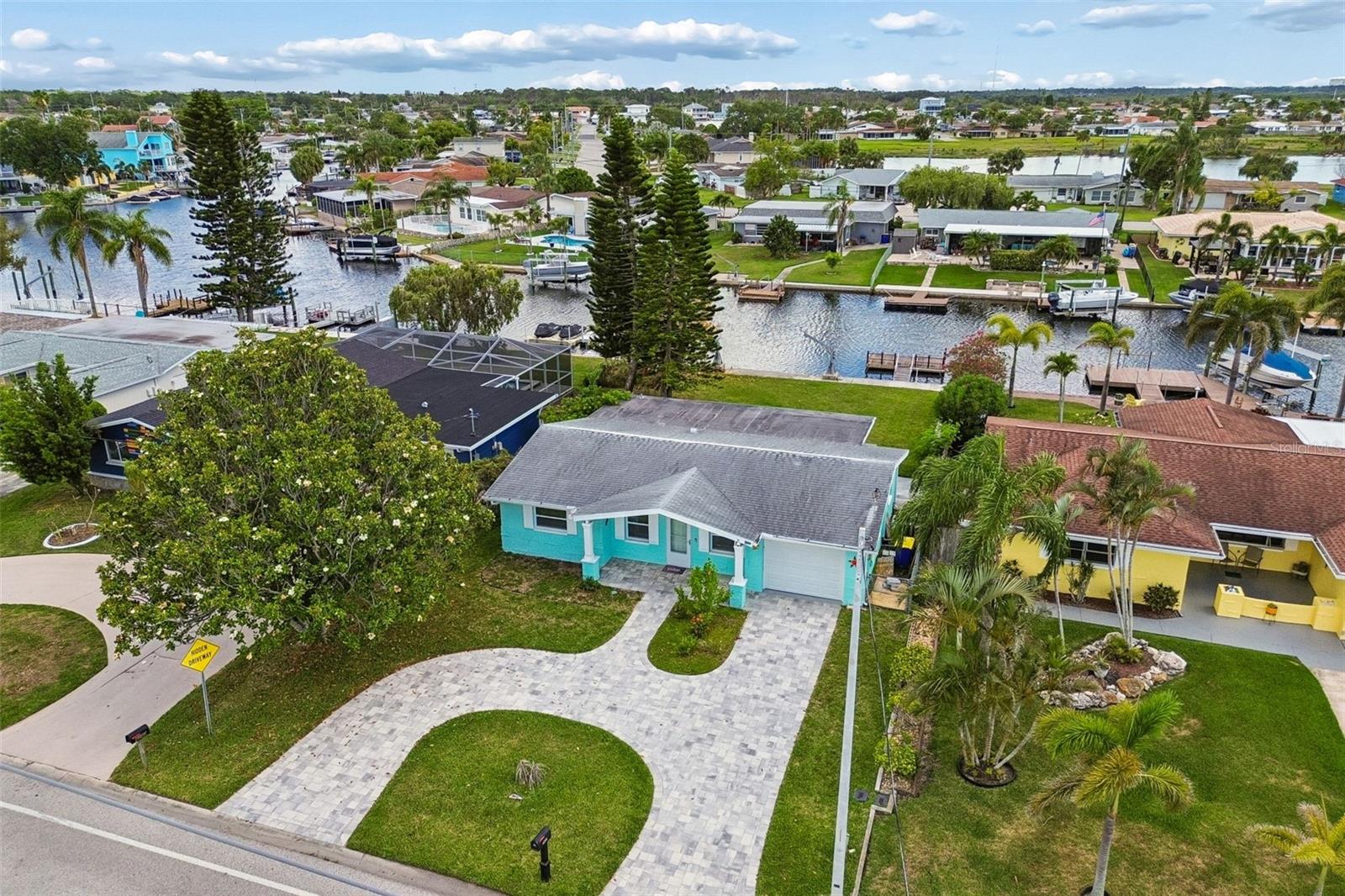 FLOR A MAR - Residential