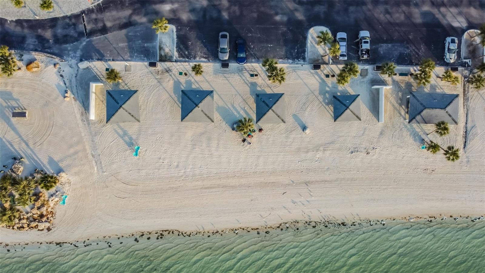 FLOR A MAR - Residential
