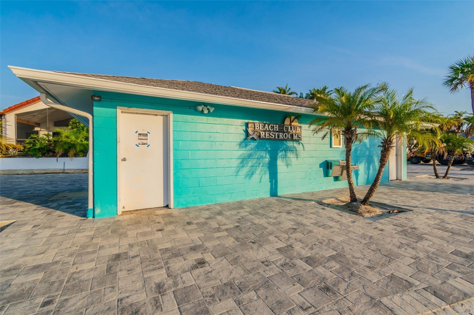 FLOR A MAR - Residential