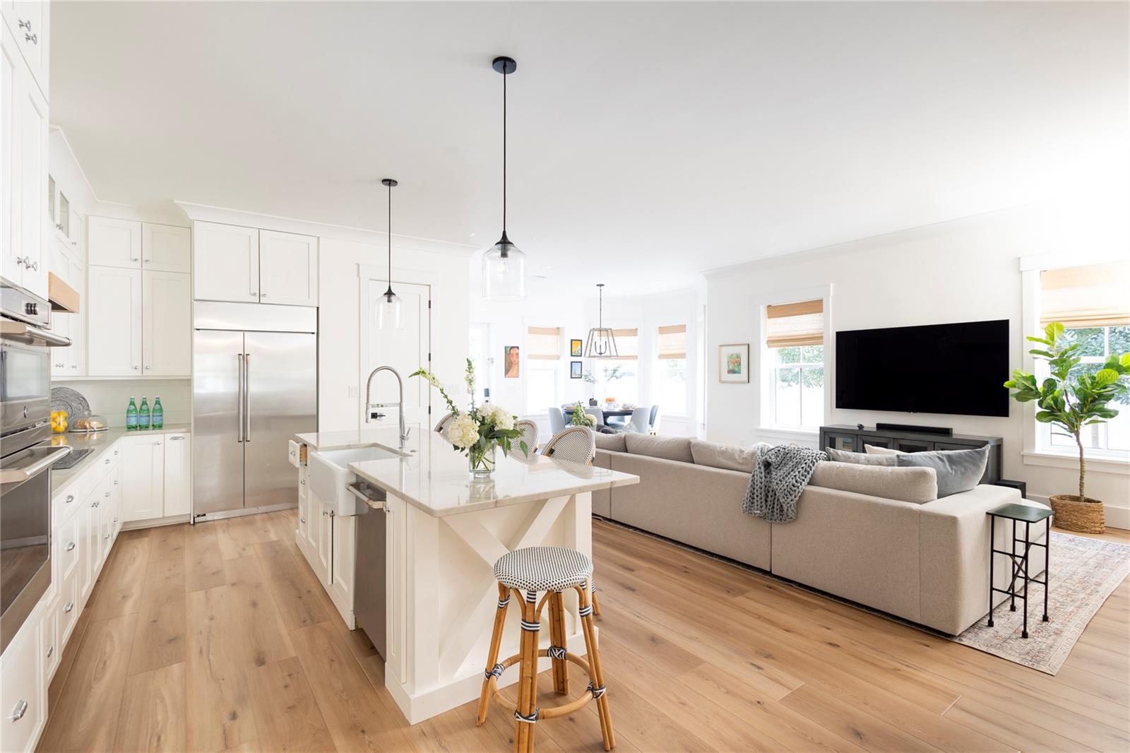 BALDWIN PARK - Residential