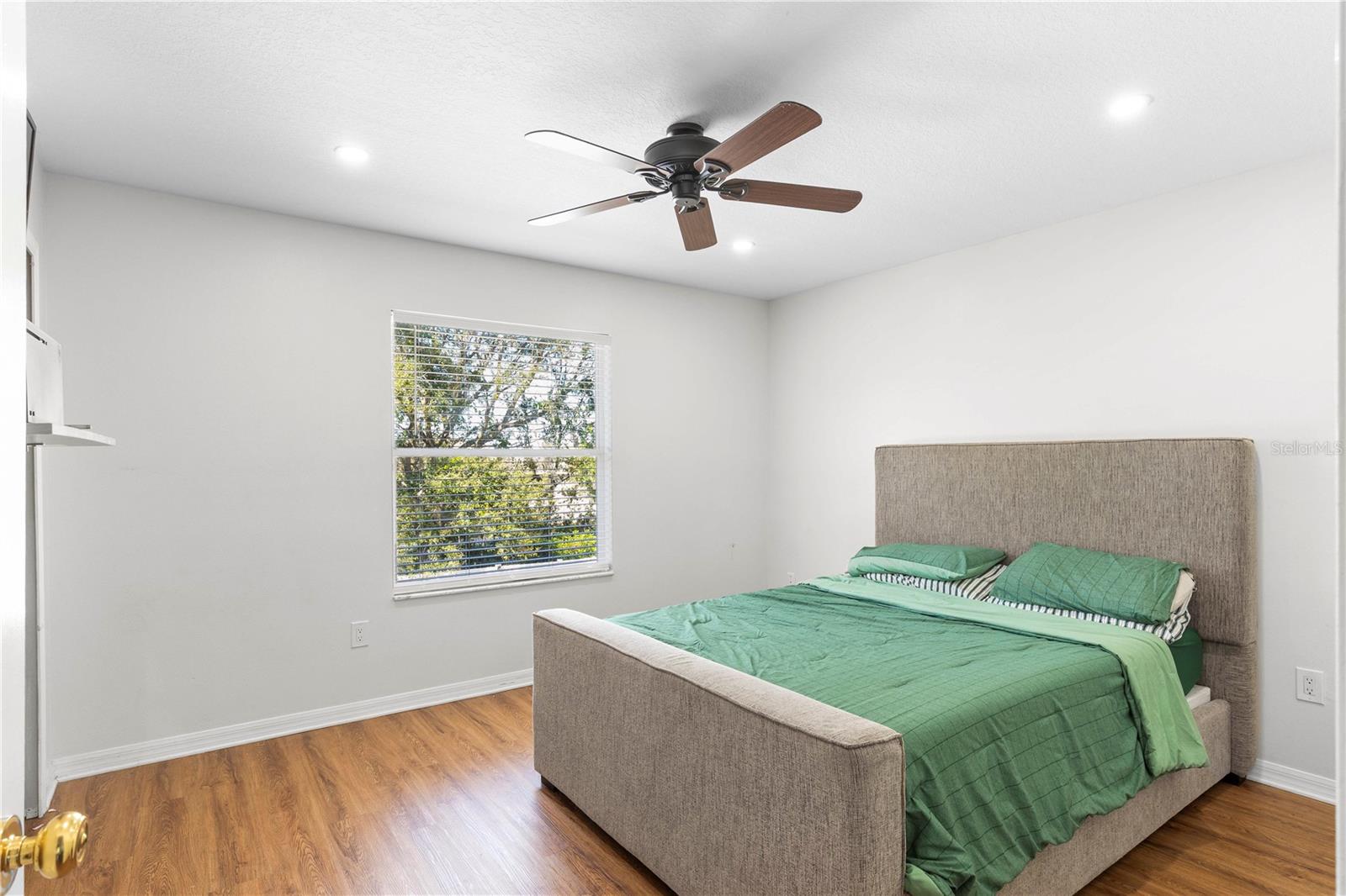 BRIDGEWATER PH 04 - Residential