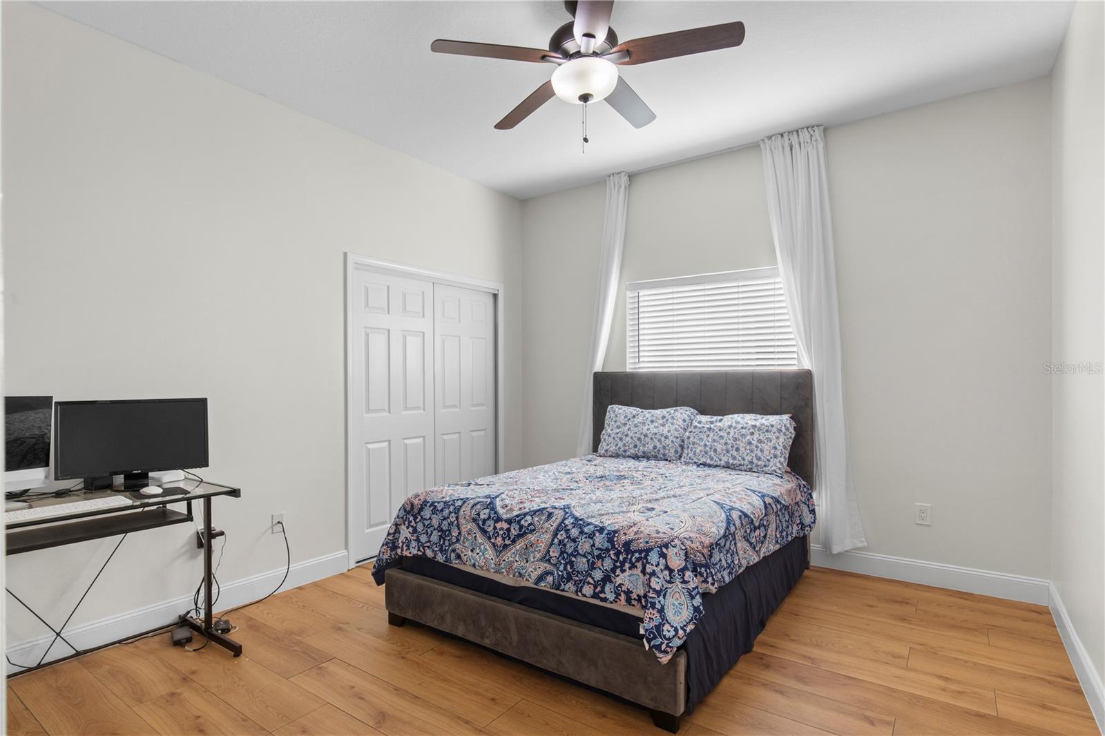 BRIDGEWATER PH 04 - Residential