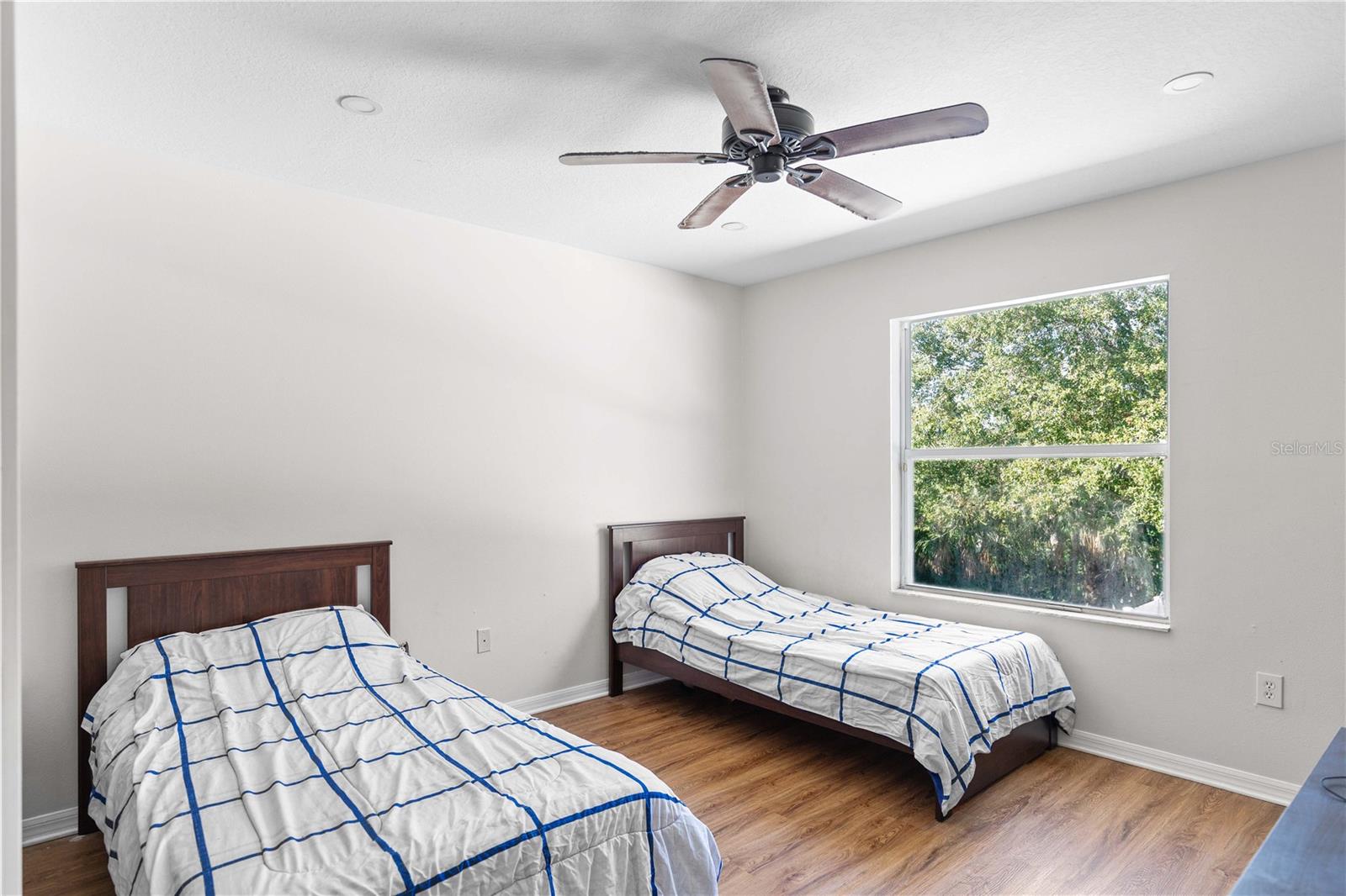 BRIDGEWATER PH 04 - Residential