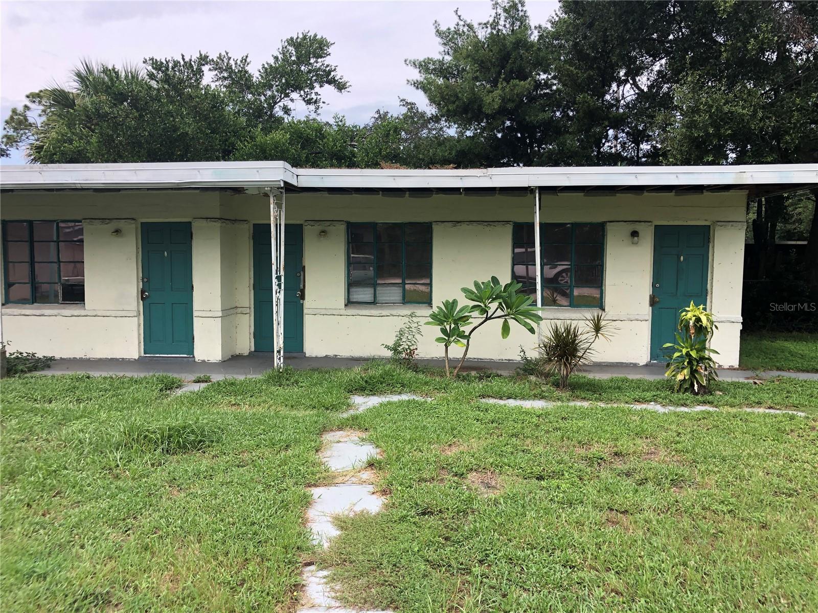 NORTH SHORE PARK - Commercial Sale
