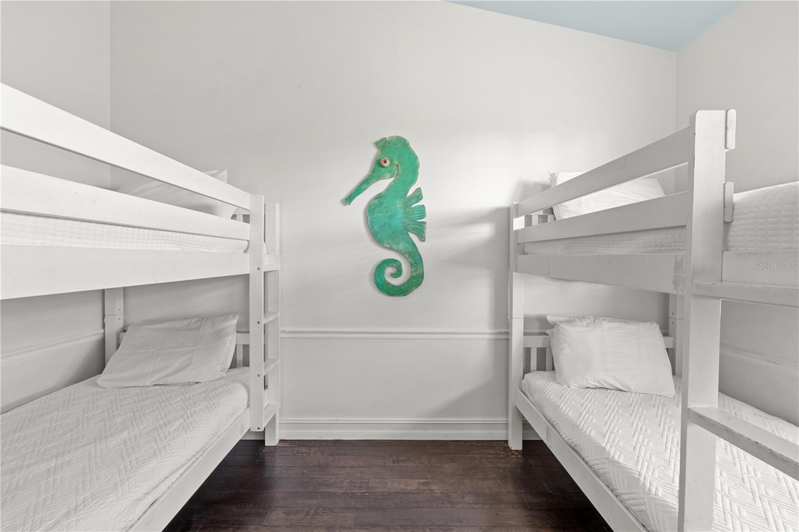 ILEXHURST - Residential