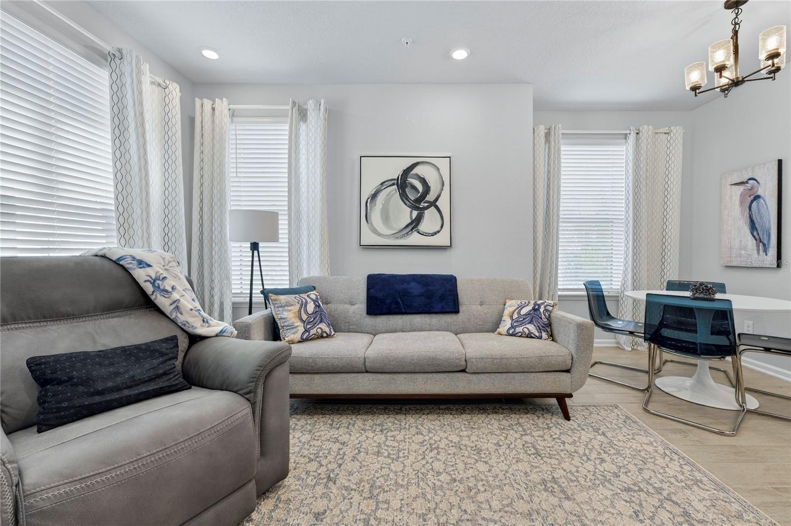 JOHNSON COMMONS TWNHMS - Residential