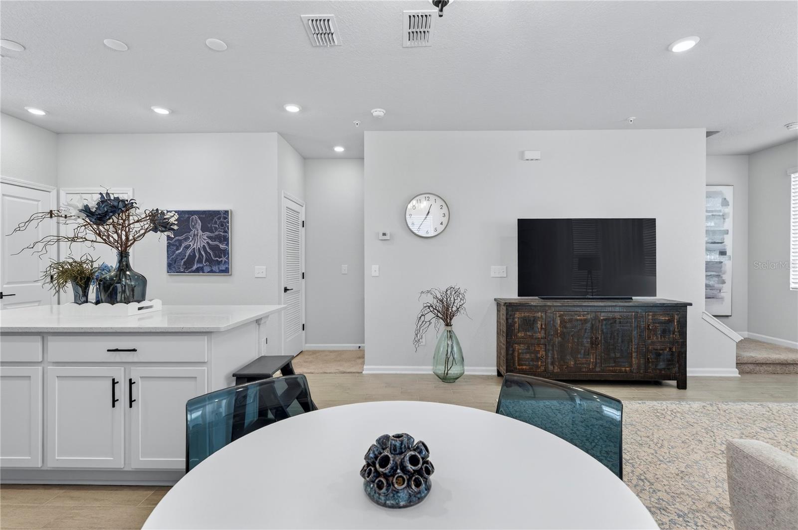 JOHNSON COMMONS TWNHMS - Residential