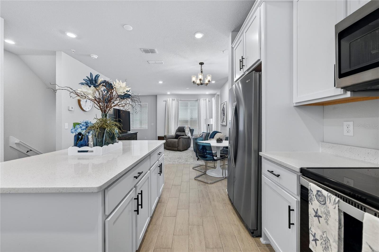 JOHNSON COMMONS TWNHMS - Residential