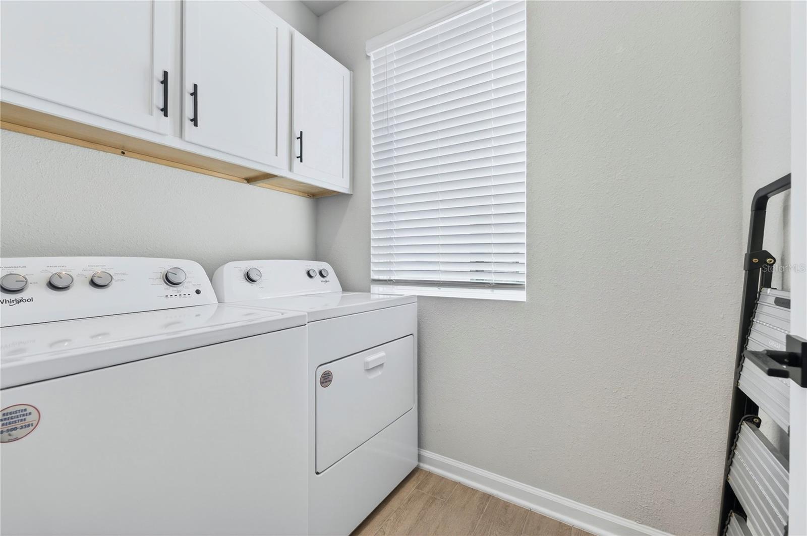 JOHNSON COMMONS TWNHMS - Residential