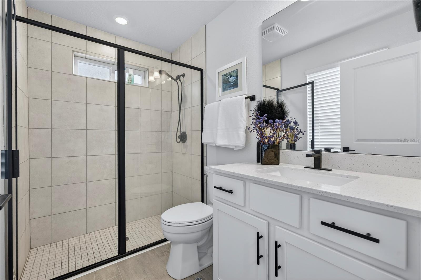 JOHNSON COMMONS TWNHMS - Residential