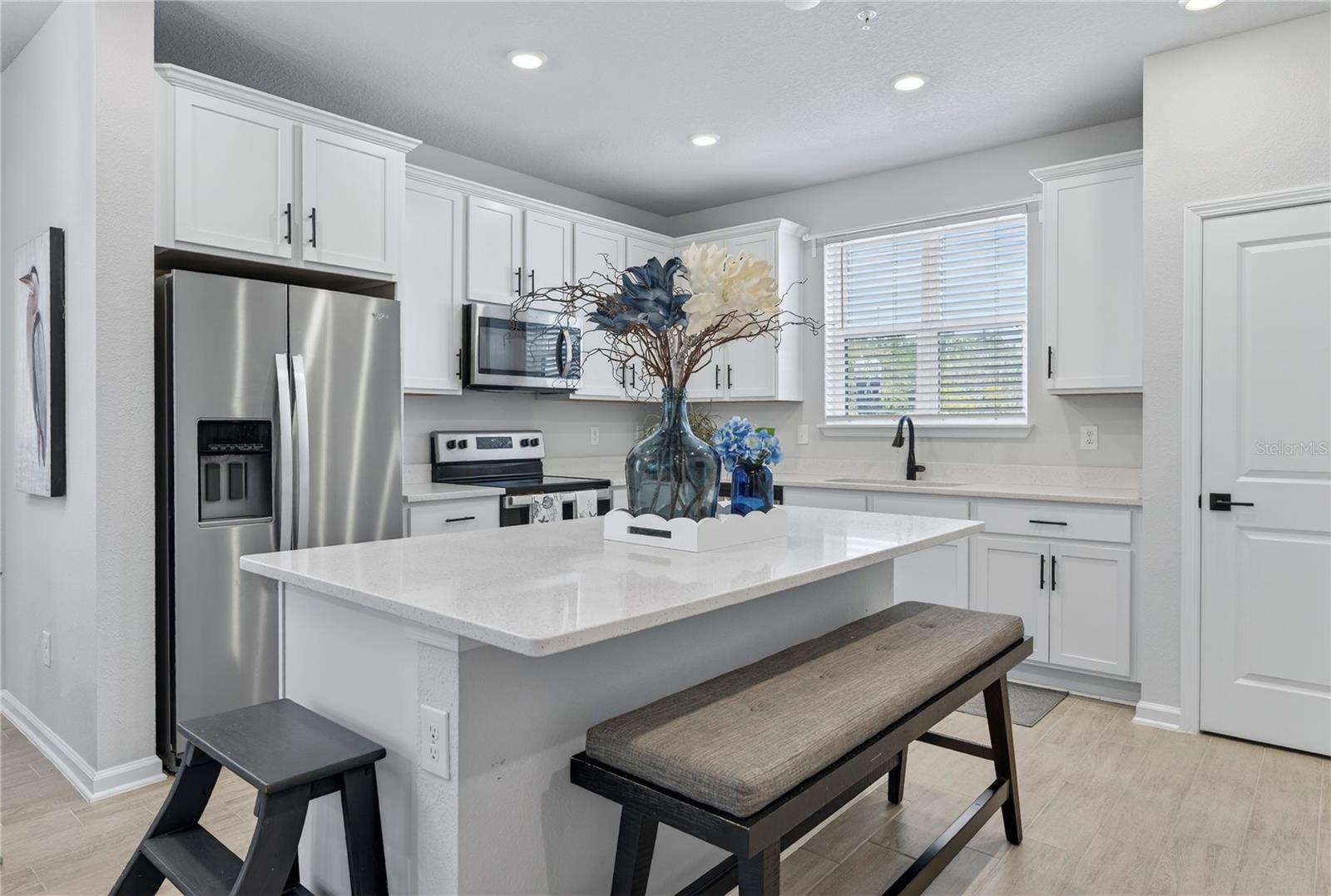 JOHNSON COMMONS TWNHMS - Residential