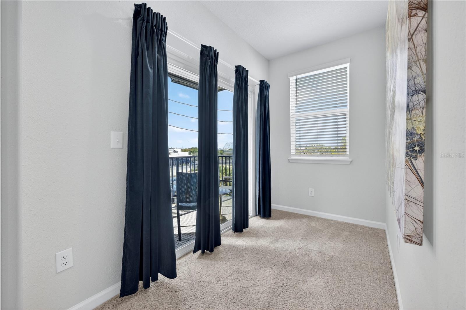 JOHNSON COMMONS TWNHMS - Residential