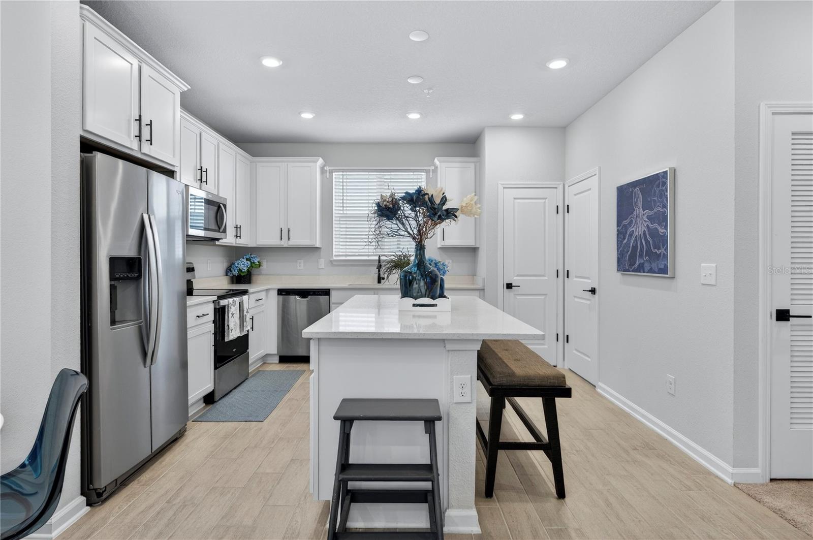 JOHNSON COMMONS TWNHMS - Residential