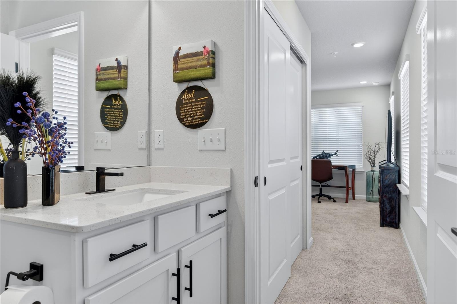 JOHNSON COMMONS TWNHMS - Residential