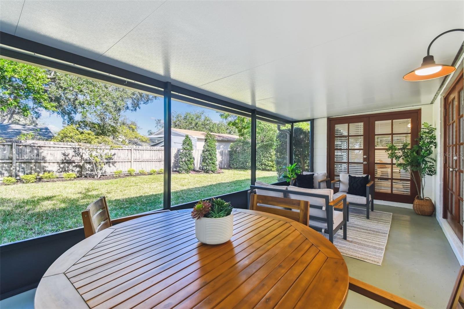 CARROLLWOOD SUB UNIT 12 - Residential