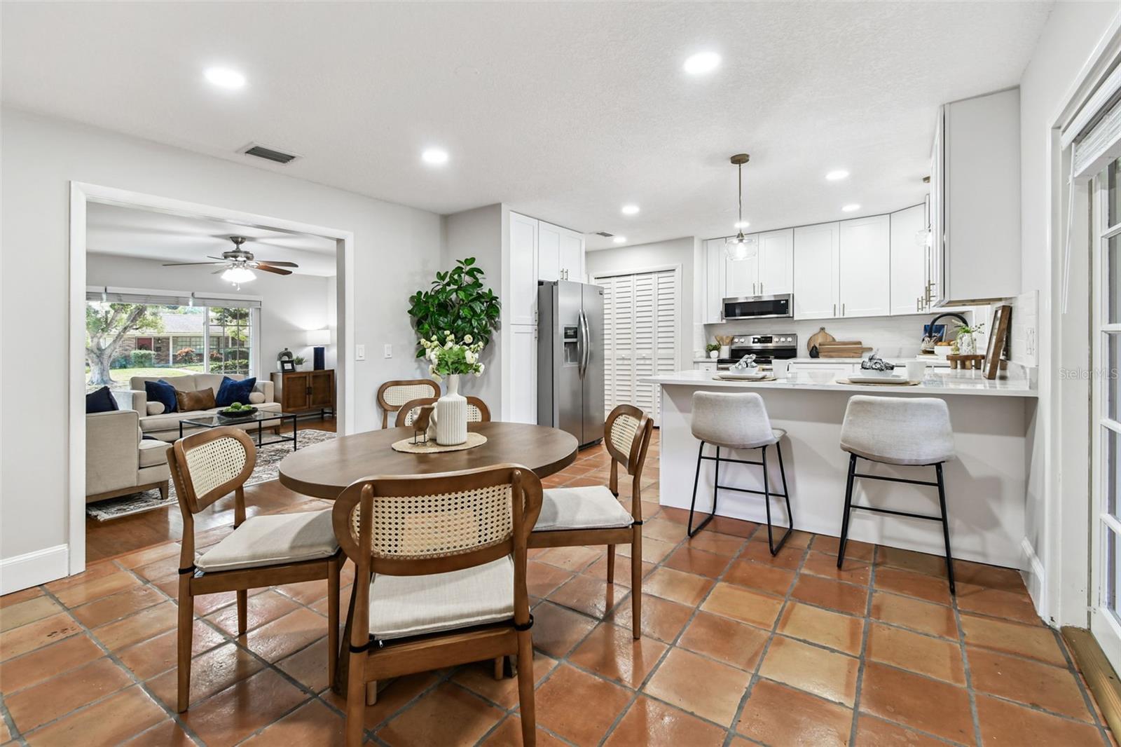 CARROLLWOOD SUB UNIT 12 - Residential