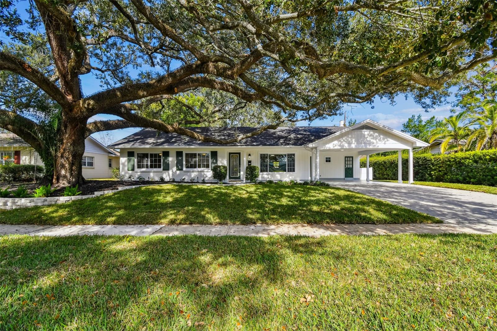 CARROLLWOOD SUB UNIT 12 - Residential
