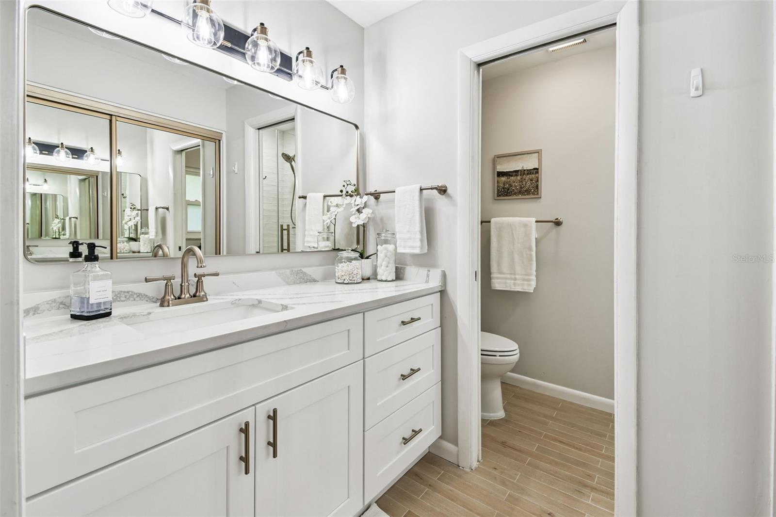 CARROLLWOOD SUB UNIT 12 - Residential