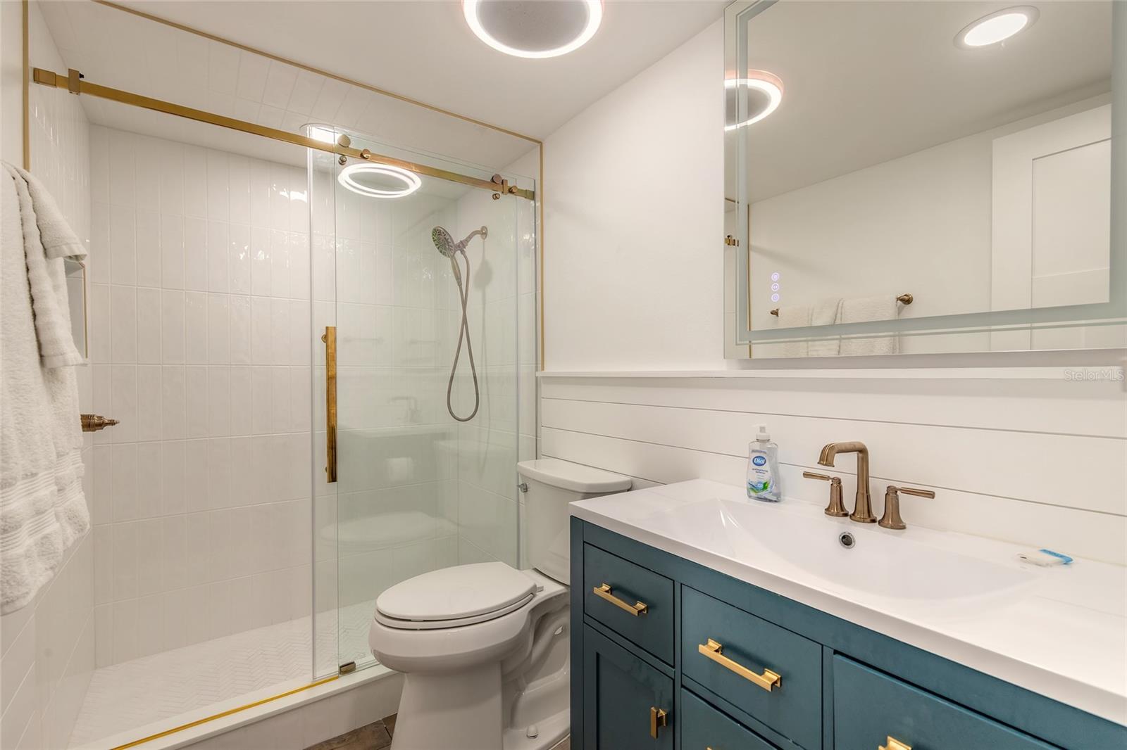 PELICAN - Residential