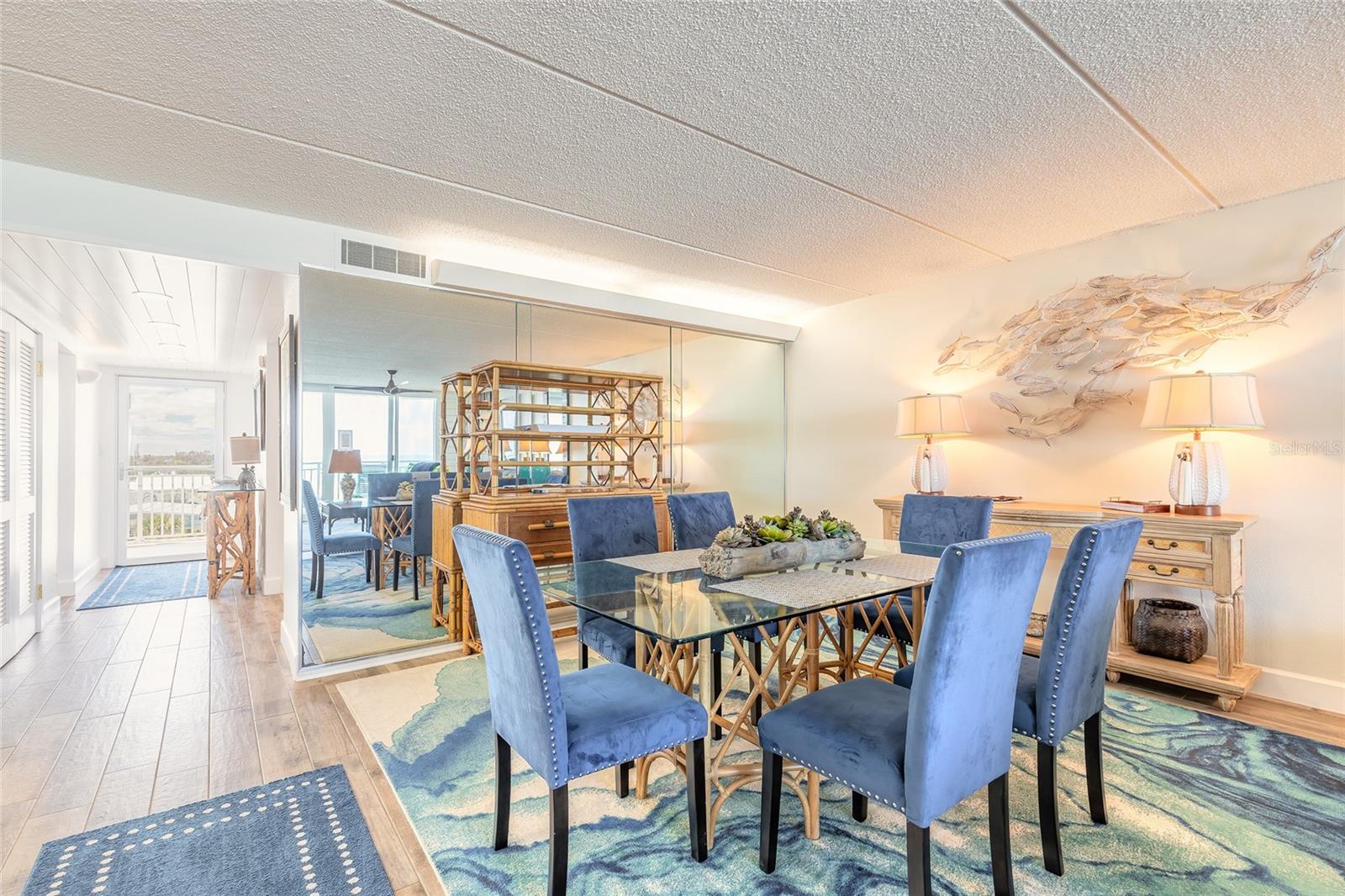 PELICAN - Residential