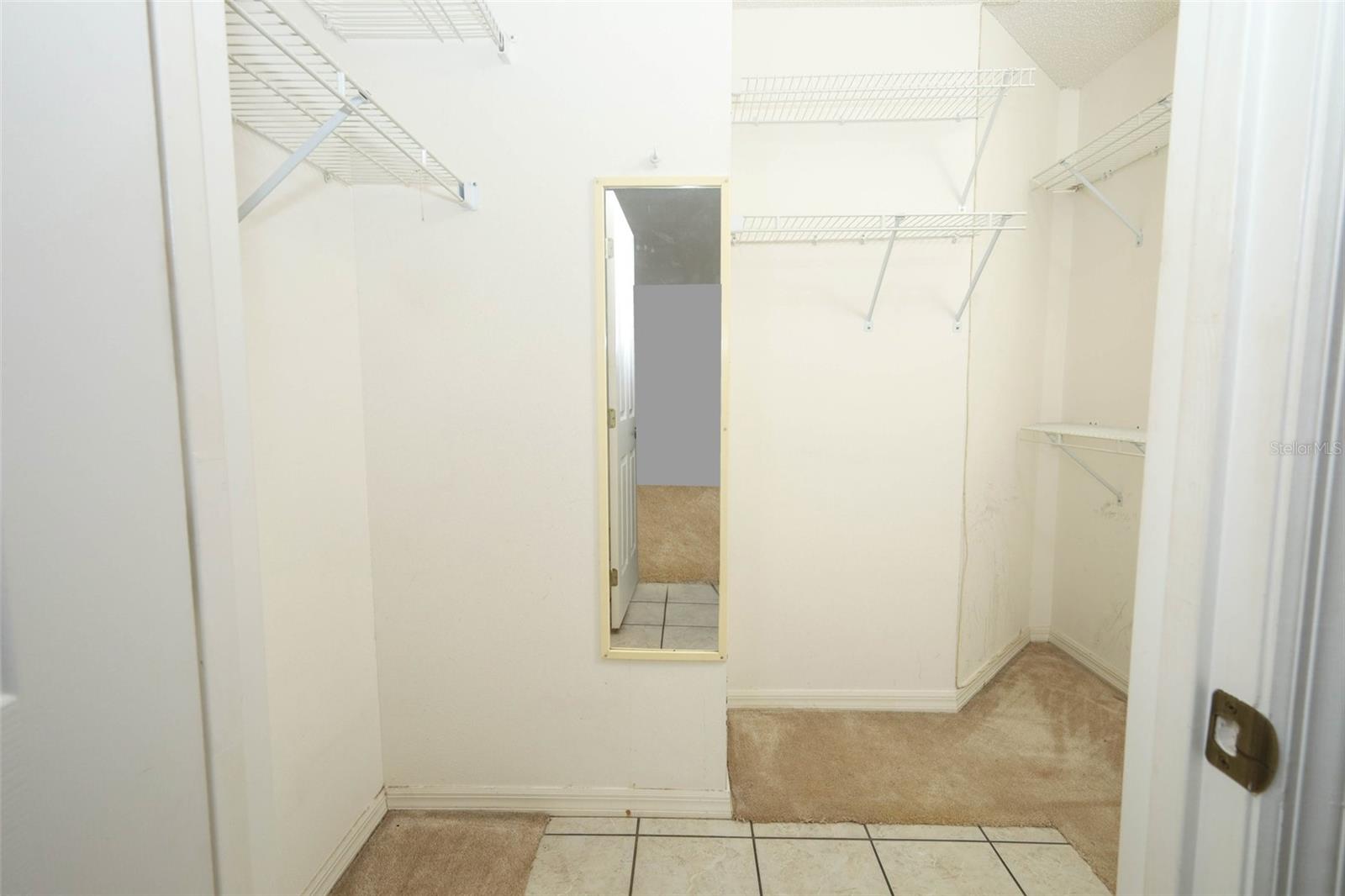 COUNTRY CLUB VILLAGE UNIT 3 - Residential